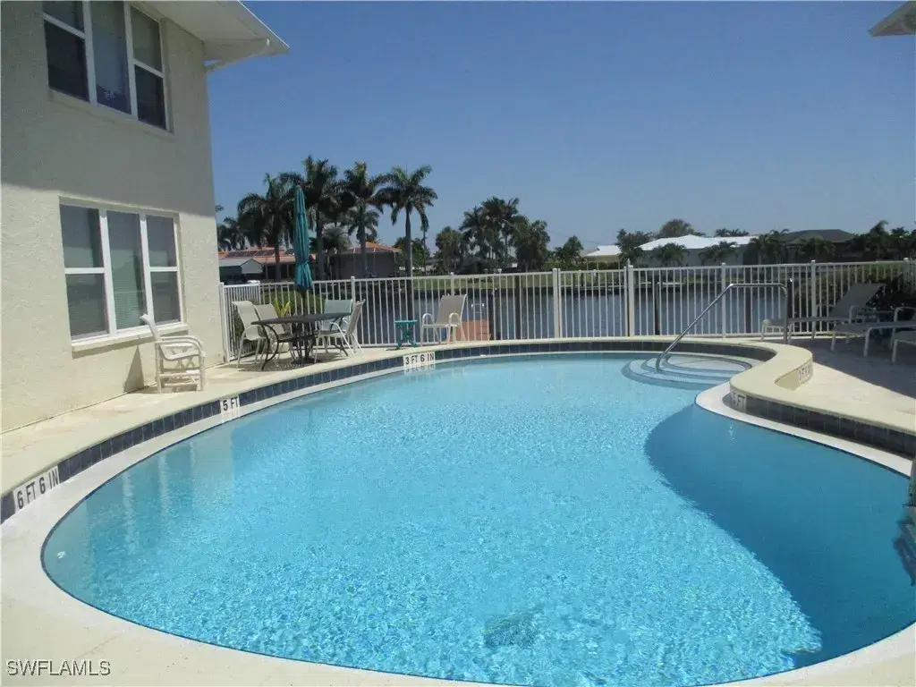 Picture of 1827 SE 41St St 1F, Cape Coral, FL 33904