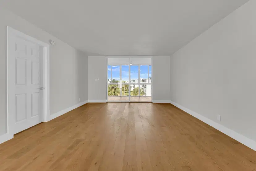 Picture of 7664 NW 18Th St 407, Margate FL 33063