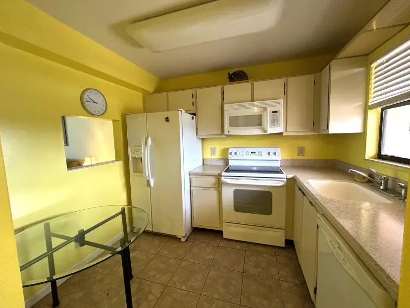 Picture of 4640 Lucerne Lakes Boulevard 505, Lake Worth FL 33467