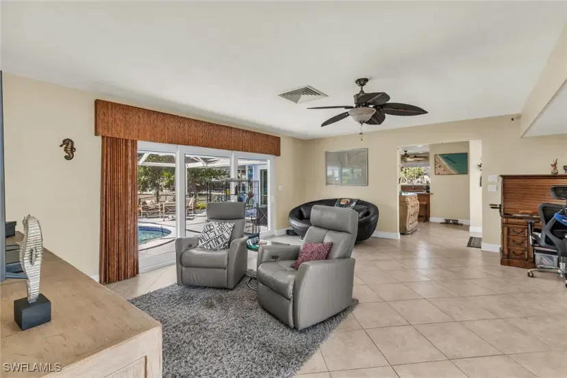 Picture of 1115 Mulberry Ct, Marco Island FL 34145