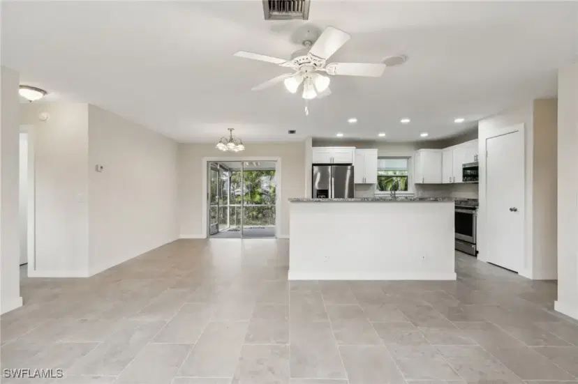 Picture of 6064 Park Rd, Fort Myers FL 33908