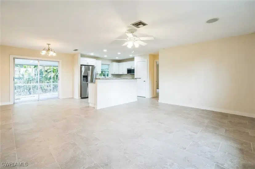 Picture of 6064 Park Rd, Fort Myers FL 33908