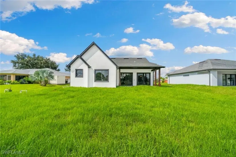 Picture of 4308 3Rd St Sw, Lehigh Acres FL 33976