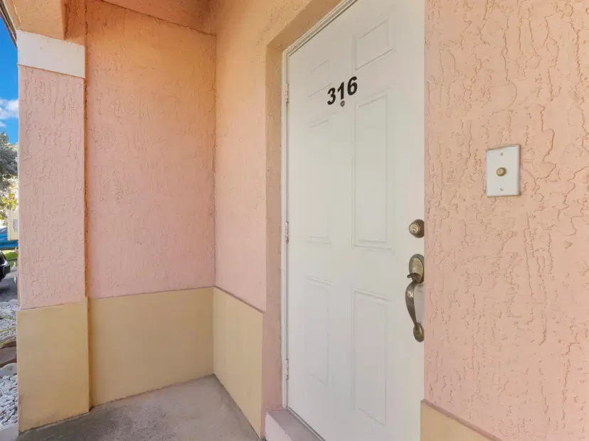 Picture of 316 Talia Circle, Palm Springs FL 33461