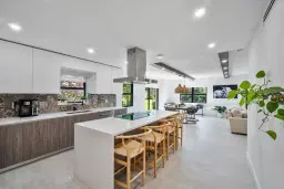 Picture of 13362 Polo Road W 101, Wellington, FL 33414