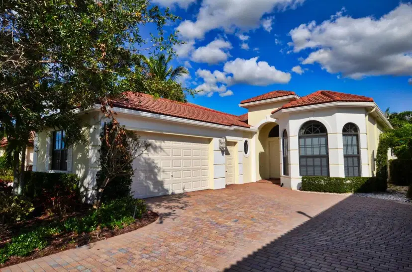 Picture of 6700 Fox Hollow Drive, West Palm Beach FL 33412