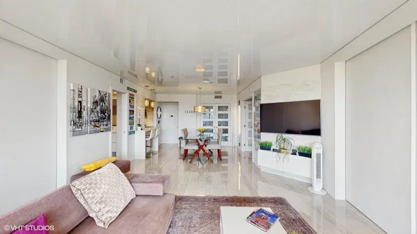 Picture of 20301 W Country Club Dr 1524, Aventura FL 33180