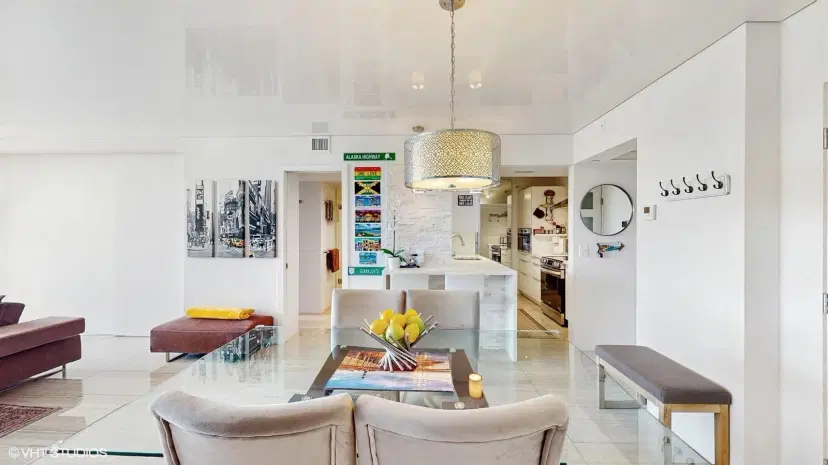 Picture of 20301 W Country Club Dr 1524, Aventura FL 33180