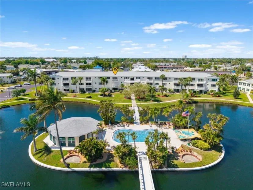 Picture of 13511 Stratford Place Cir 304, Fort Myers FL 33919