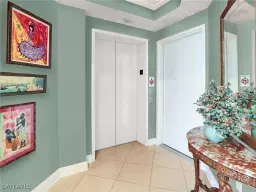 Picture of 455 Cove Tower Dr 303, Naples, FL 34110