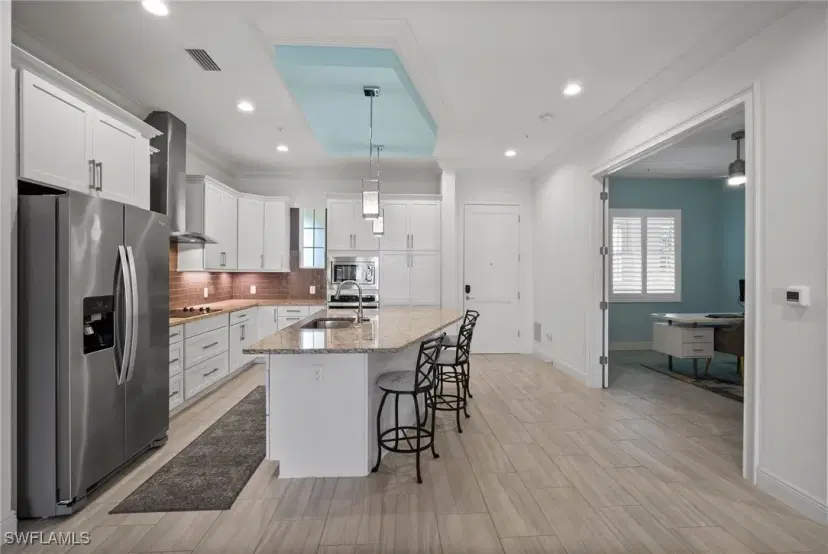 Picture of 21450 Strada Nuova Cir A304, Estero FL 33928