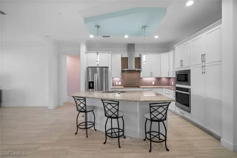 Picture of 21450 Strada Nuova Cir A304, Estero FL 33928