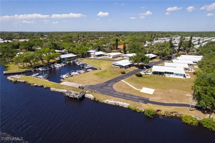 Picture of 15 Ilex St, Alva FL 33920