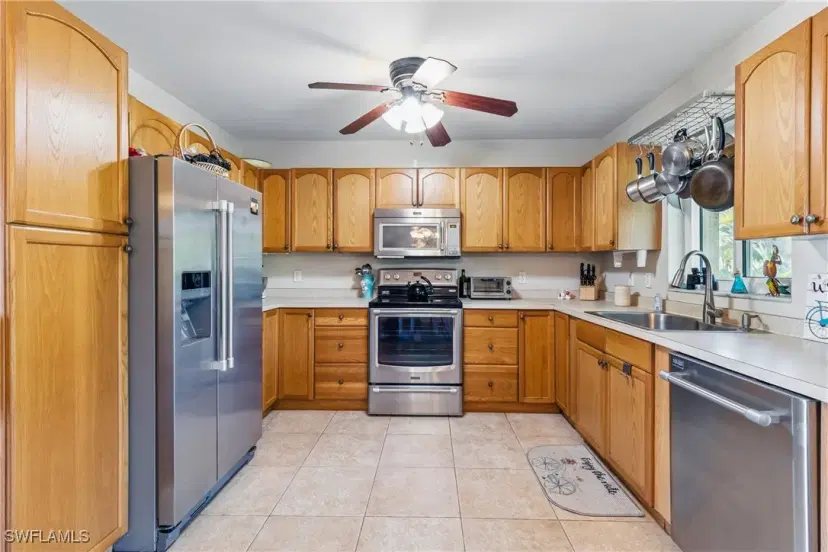 Picture of 25295 Estrada Cir, Punta Gorda FL 33955