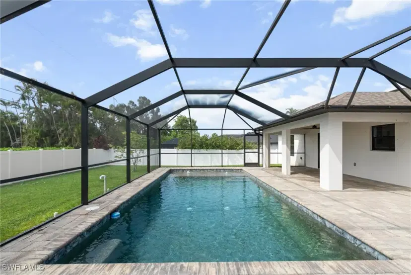 Picture of 3734 SE 3Rd Pl, Cape Coral FL 33904