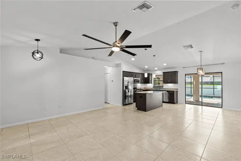 Picture of 3734 SE 3Rd Pl, Cape Coral FL 33904