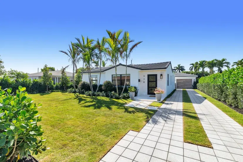 Picture of 338 Alhambra Place, West Palm Beach FL 33405