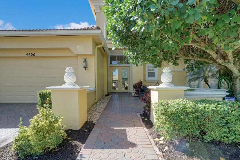 Picture of 9690 Via Grandezza E, Wellington FL 33411