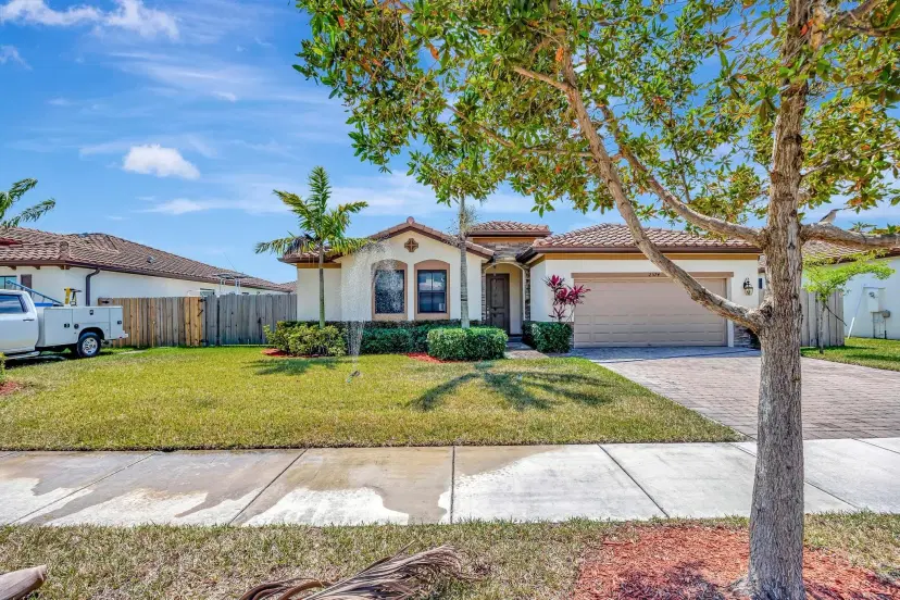 Picture of 2574 SE 2Nd St, Homestead FL 33033