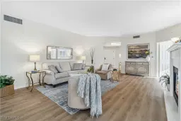 Picture of 1001 Arbor Lake Dr 101, Naples, FL 34110