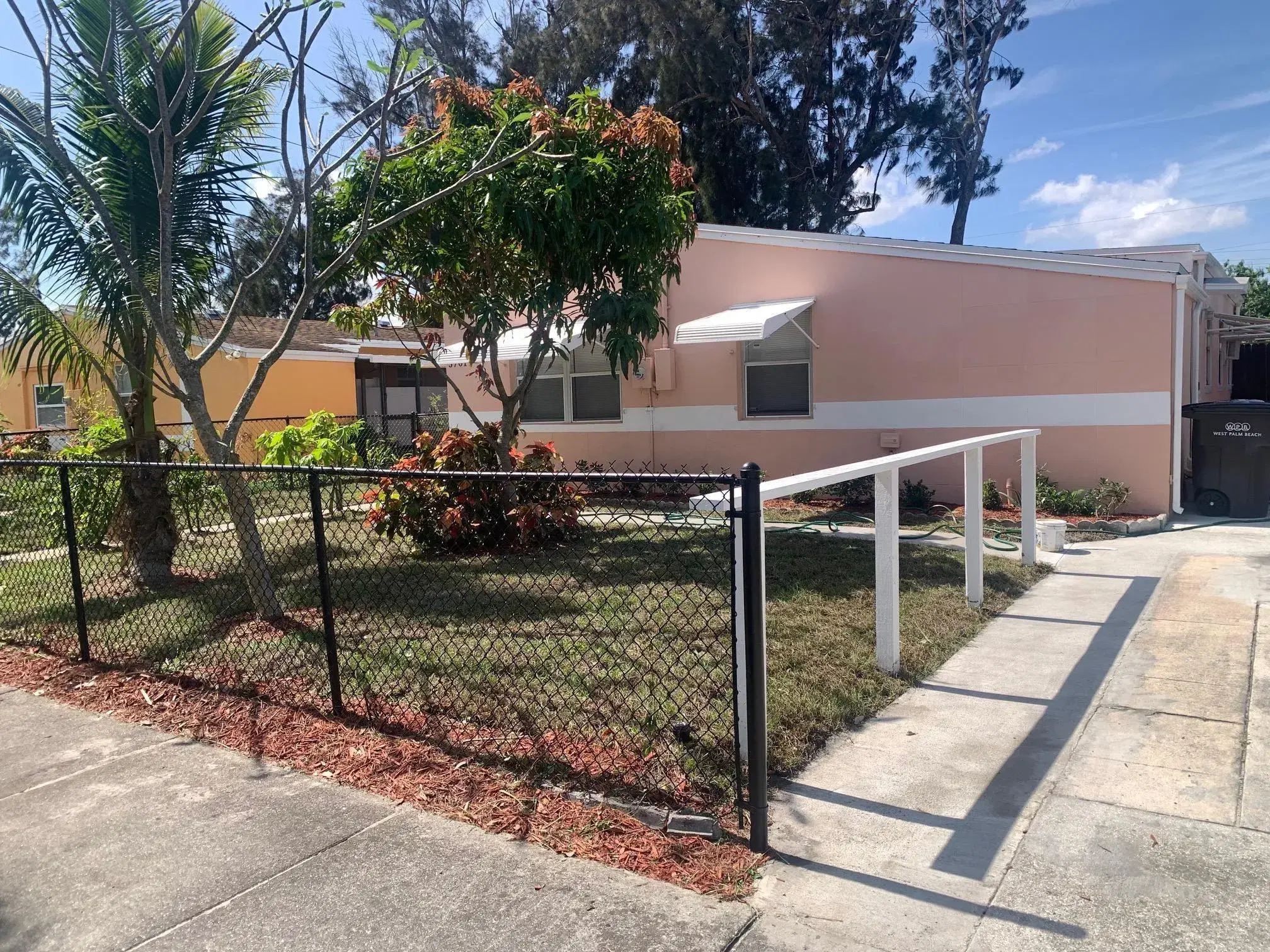 Picture of 5701 Pinewood Ave, West Palm Beach, FL 33407