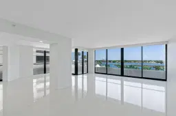 Picture of 529 S Flagler Drive 6E, West Palm Beach, FL 33401
