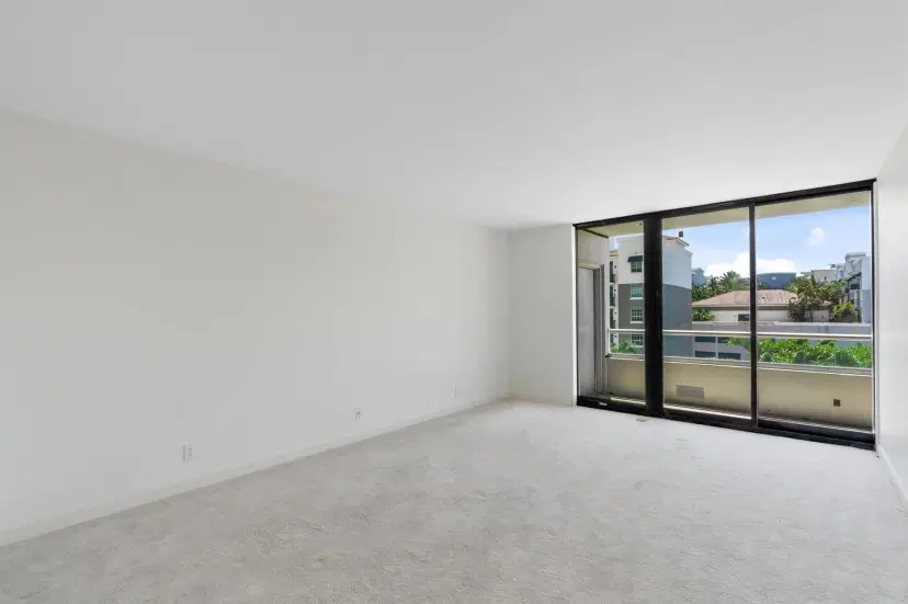 Picture of 529 S Flagler Drive 6E, West Palm Beach FL 33401