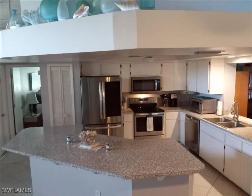 Picture of 1102 SW 42Nd Ter, Cape Coral FL 33914