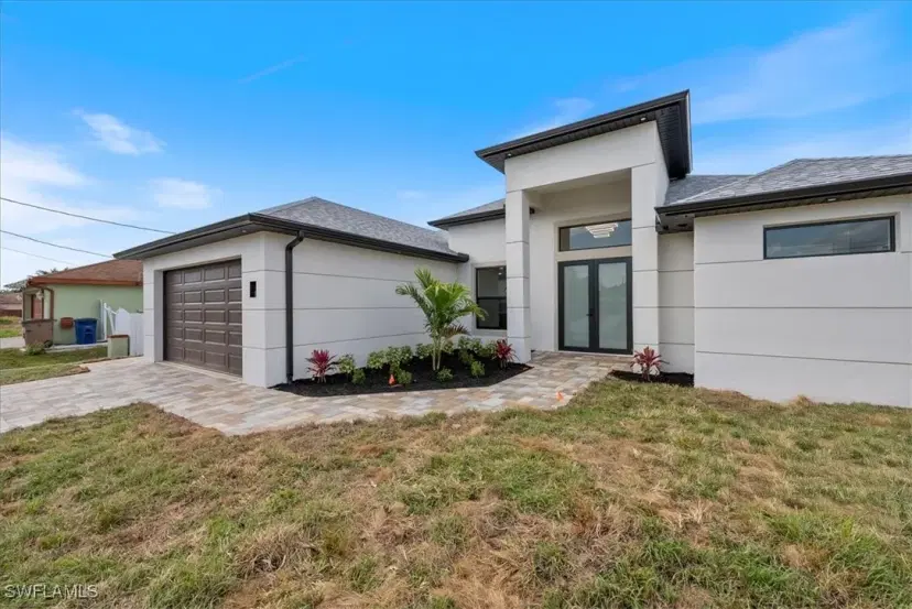 Picture of 3806 4Th St Sw, Lehigh Acres FL 33976