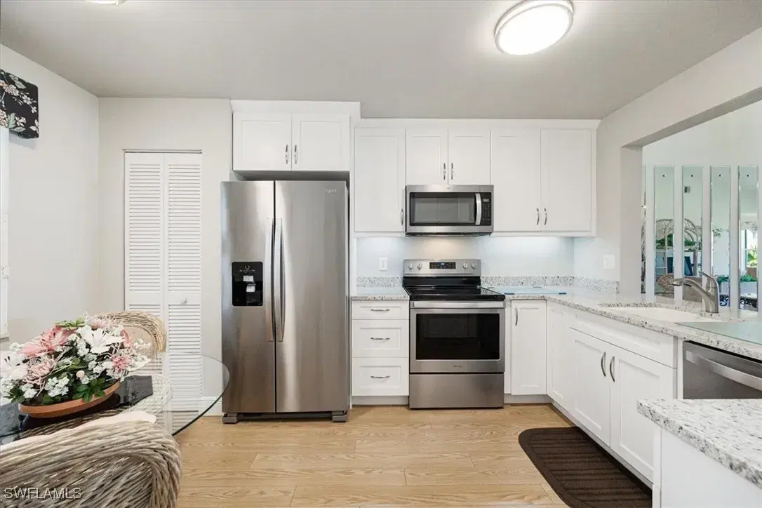 Picture of 1357 Churchill Cir G204, Naples, FL 34116