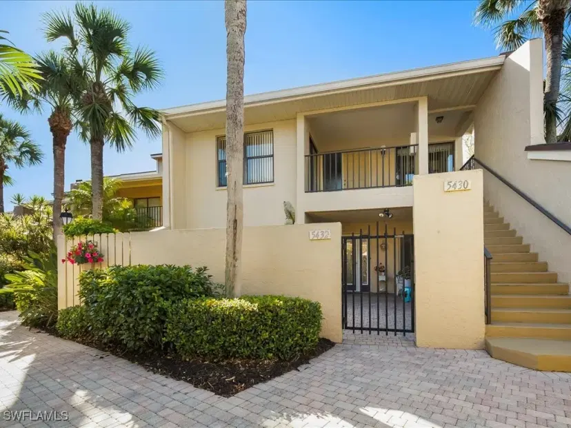Picture of 5432 Fox Hollow Dr 801, Naples FL 34104