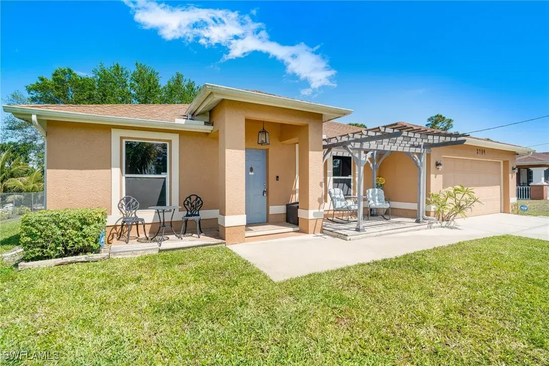 Picture of 3704 28Th St Sw, Lehigh Acres, FL 33976