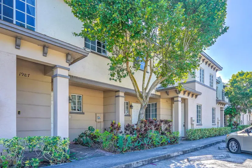 Picture of 1993 Marsh Harbor Drive 410, Riviera Beach FL 33404