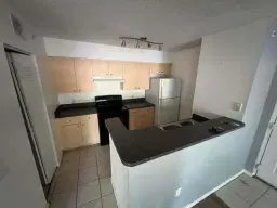 Picture of 4241 San Marino Boulevard 103, West Palm Beach, FL 33409
