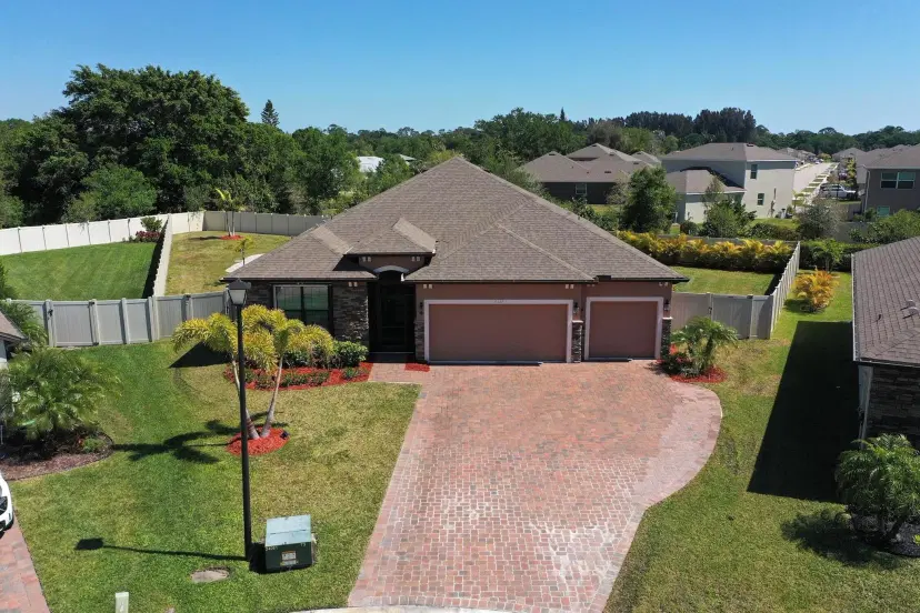 Picture of 5561 1St Square Sw, Vero Beach FL 32968