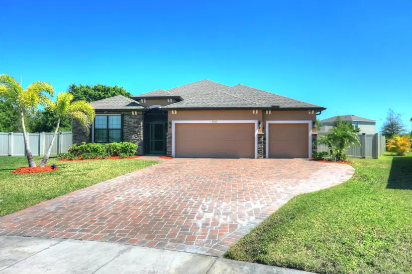 Picture of 5561 1St Square Sw, Vero Beach FL 32968