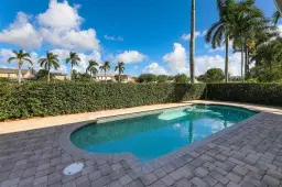 Picture of 4734 Lakeside Ter, Davie, FL 33314