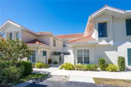 Picture of 4960 Deerfield Way E103, Naples, FL 34110