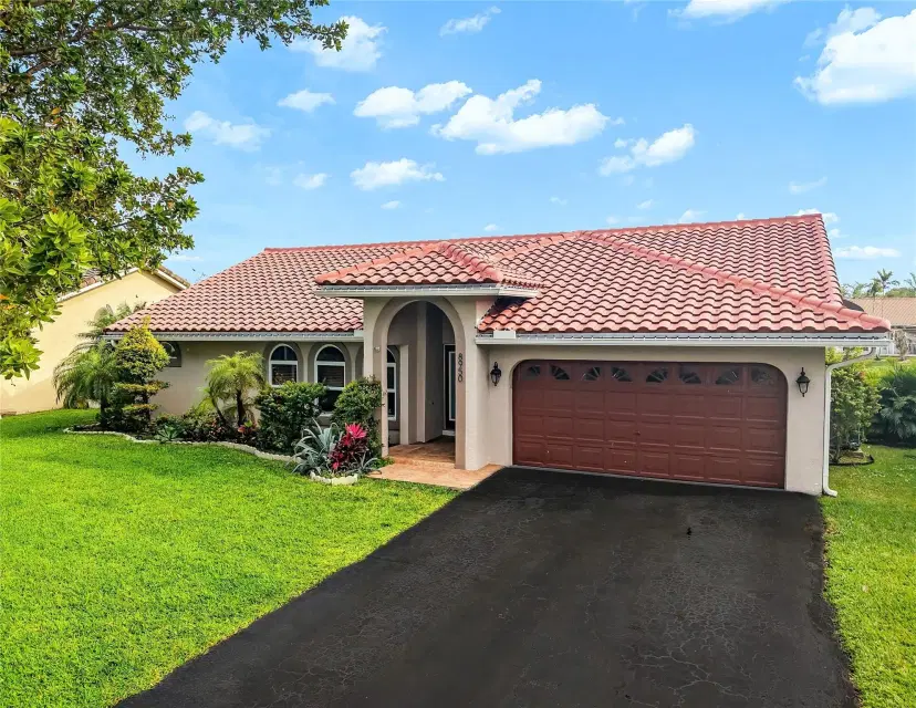 Picture of 8950 NW 45Th Ct, Coral Springs FL 33065