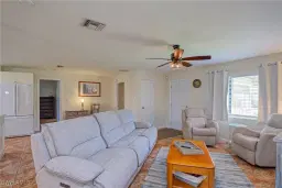 Picture of 18518 Sunflower Rd, Fort Myers, FL 33967