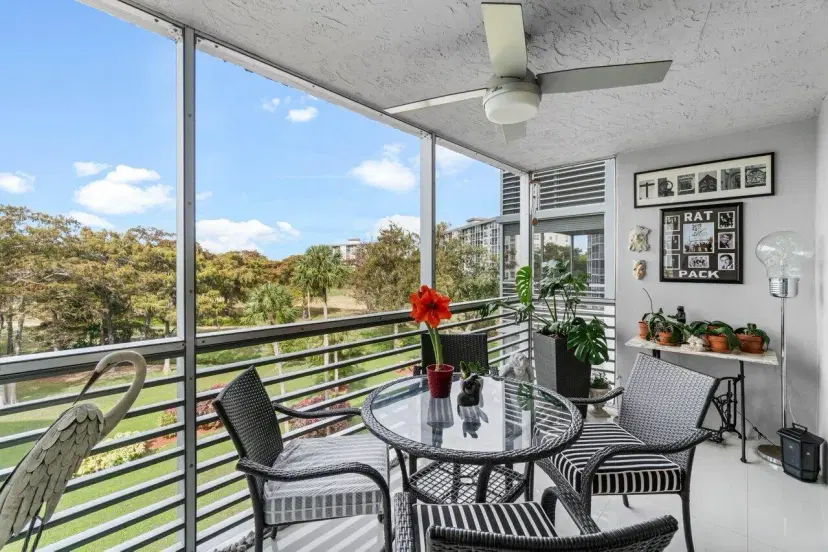Picture of 625 Oaks Drive 508, Pompano Beach FL 33069