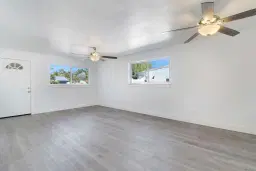Picture of 18975 SE Homewood Avenue, Jupiter, FL 33469