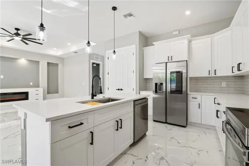Picture of 1561 NW 26Th Pl, Cape Coral FL 33993