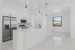 Picture of 2721 NW 3Rd St, Cape Coral, FL 33993