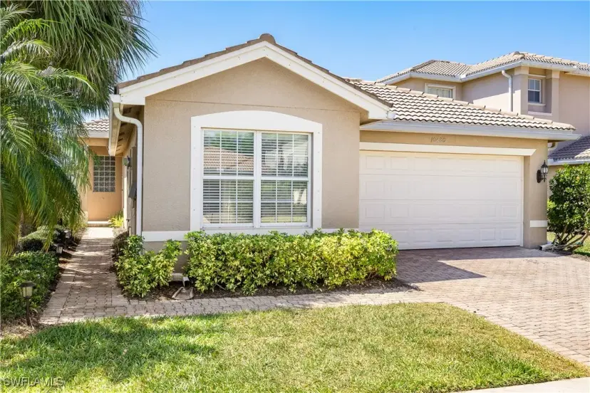 Picture of 10480 Carolina Willow Dr, Fort Myers FL 33913