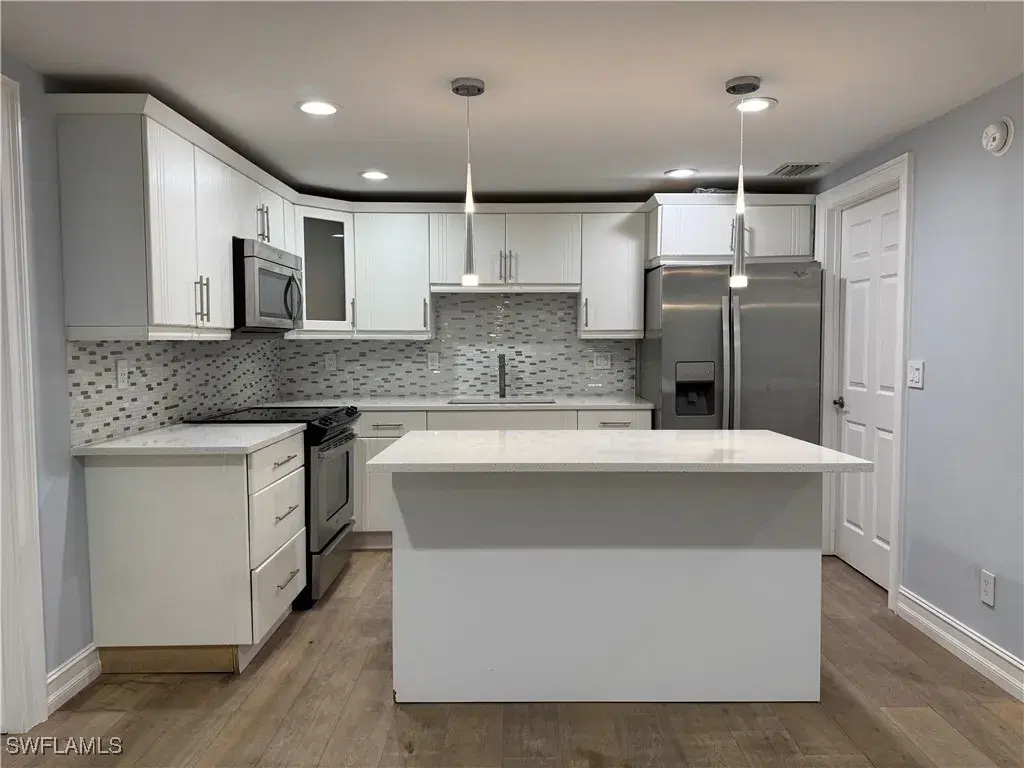 Picture of 5344 Treetops Dr E-2, Naples, FL 34113