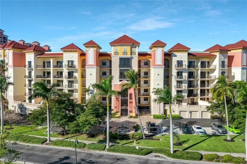 Picture of 5704 Cape Harbour Dr 108, Cape Coral FL 33914
