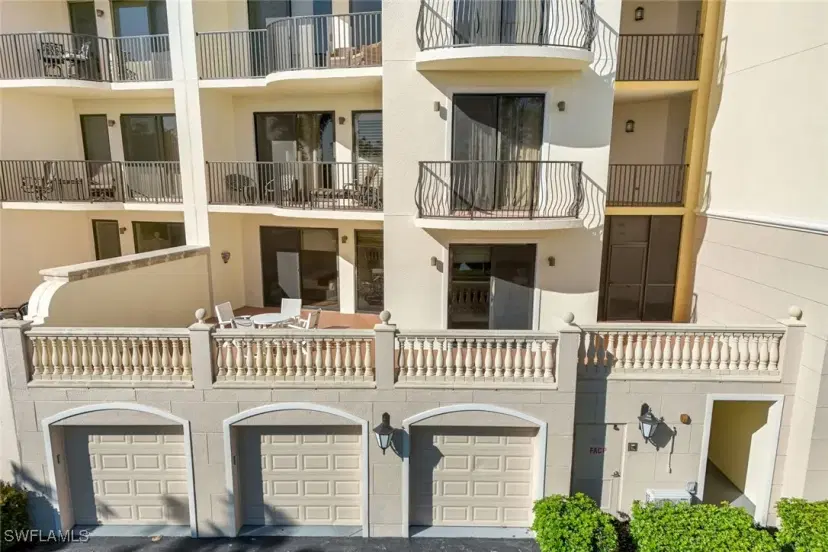 Picture of 5704 Cape Harbour Dr 108, Cape Coral FL 33914