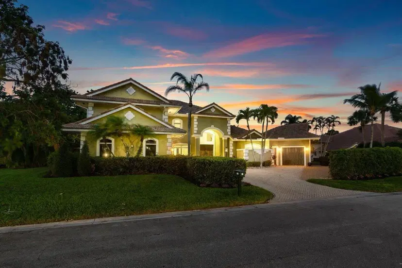 Picture of 101 Sandbourne Lane, Palm Beach Gardens FL 33418