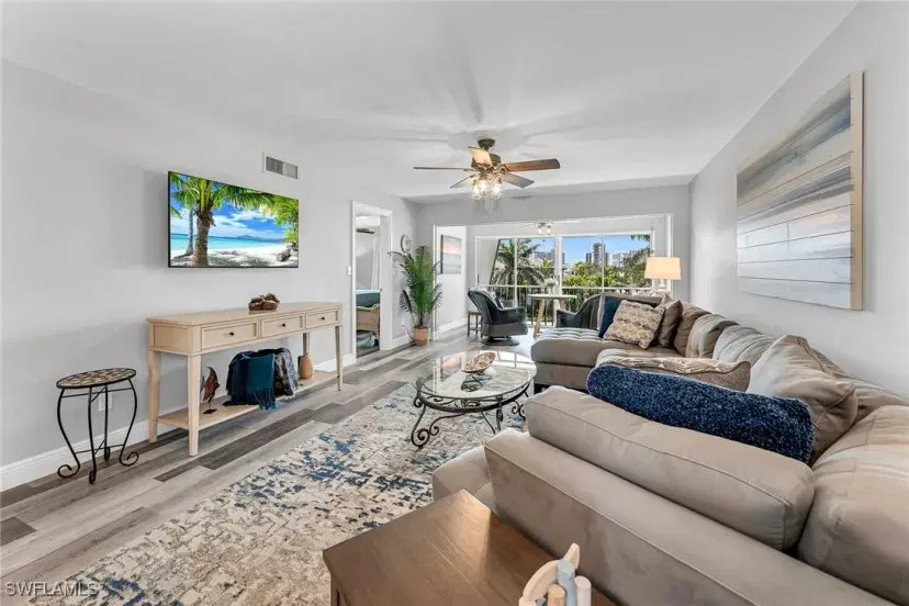 Picture of 4200 Belair Ln 303, Naples FL 34103
